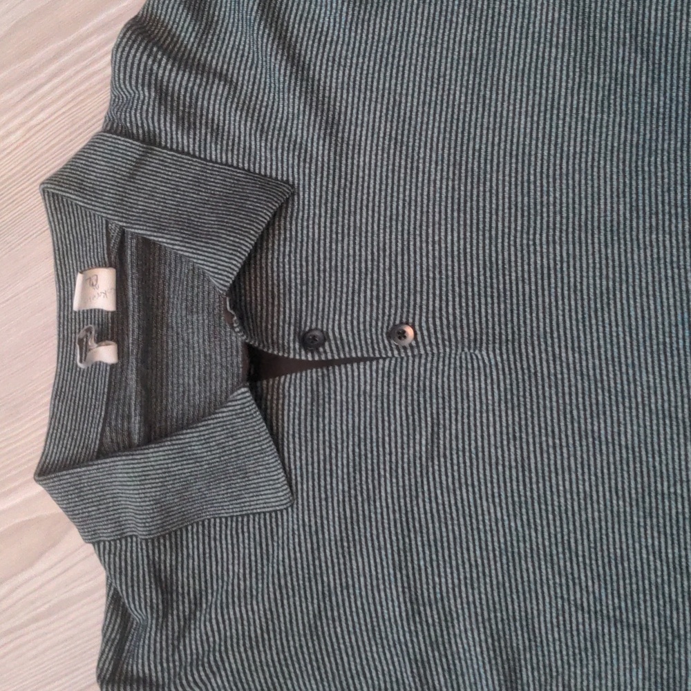 Axis silk and cotton blend long sleeve collared shirt size M blue striped light